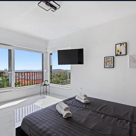 Bella Vista 4* 메덜린